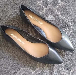 Audrey's Brooke Shoe's Nora A-b